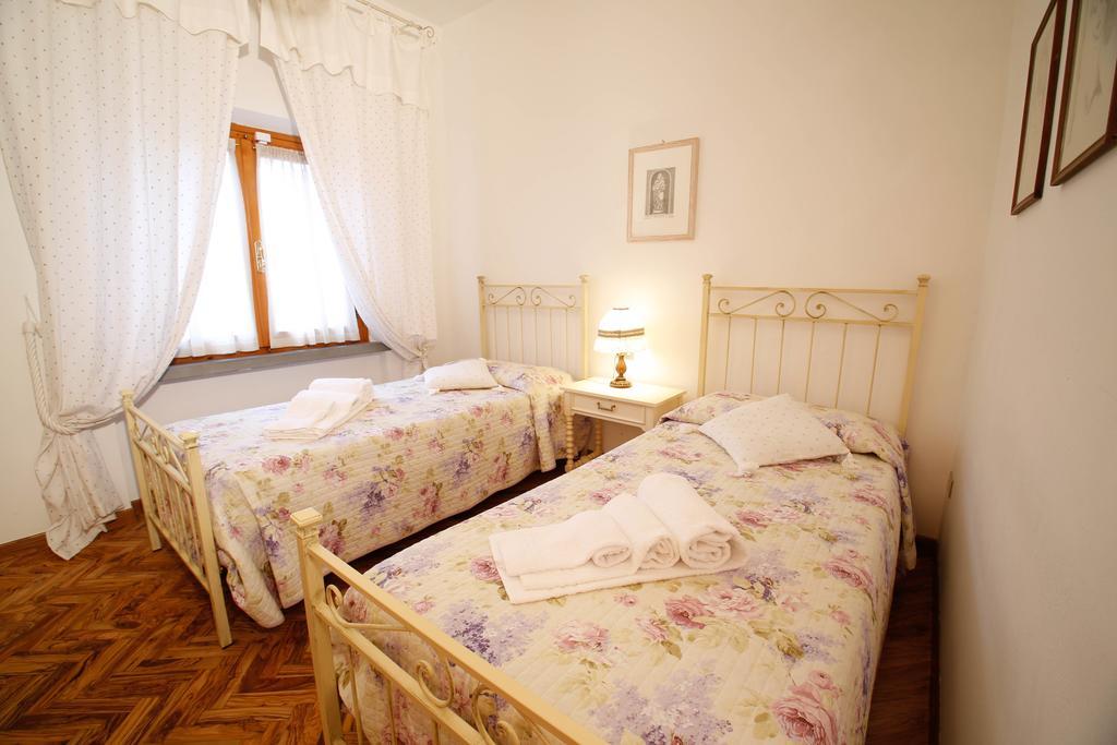 Casa Montecuccoli Монтелупо-Фьорентино Номер фото