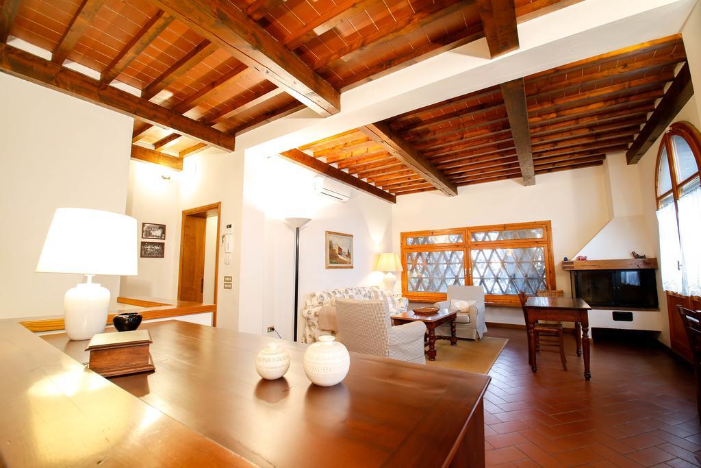 Casa Montecuccoli Монтелупо-Фьорентино Номер фото